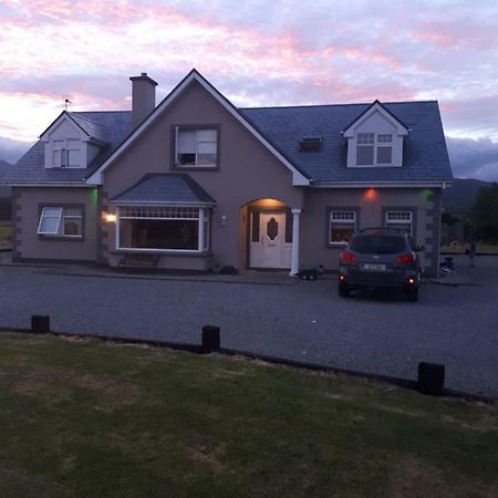 Wild Atlantic Stays Castlemaine Exterior photo